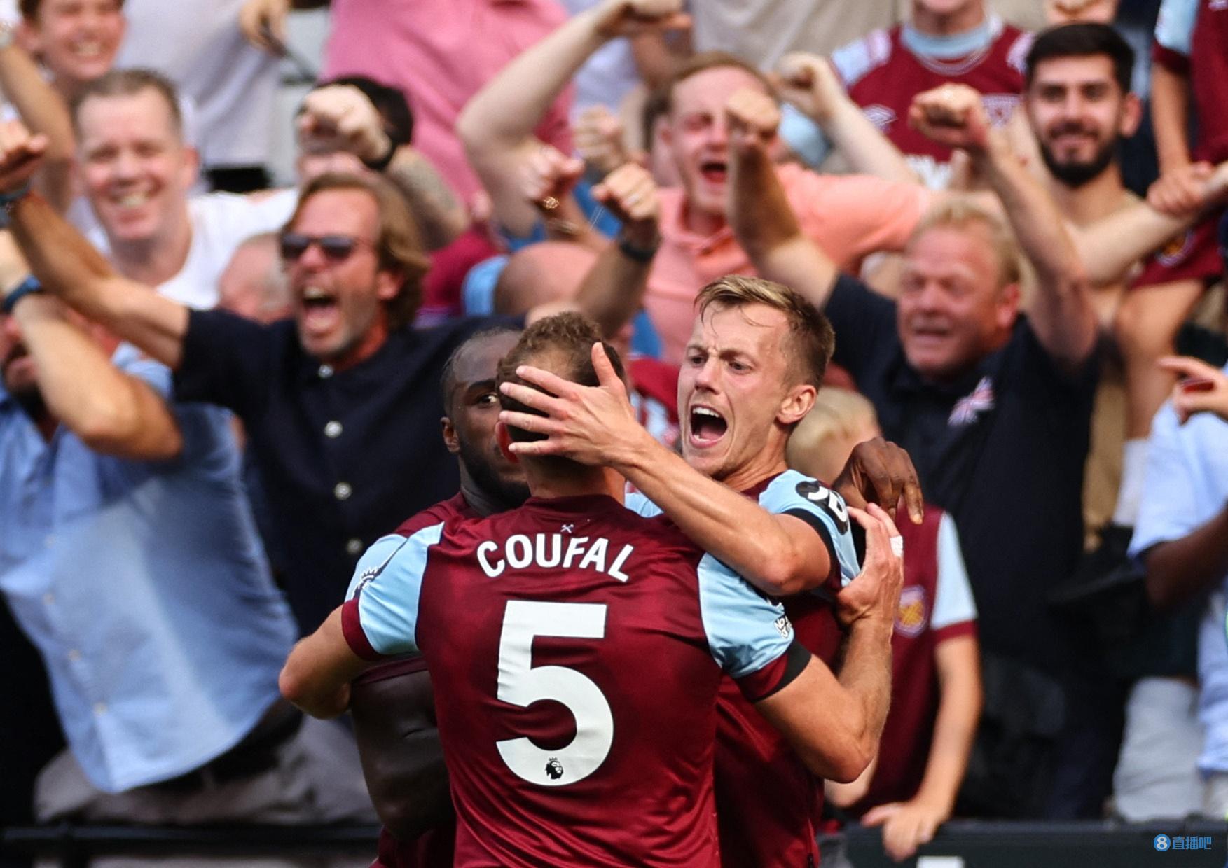 但她凭借底 但她凭借底