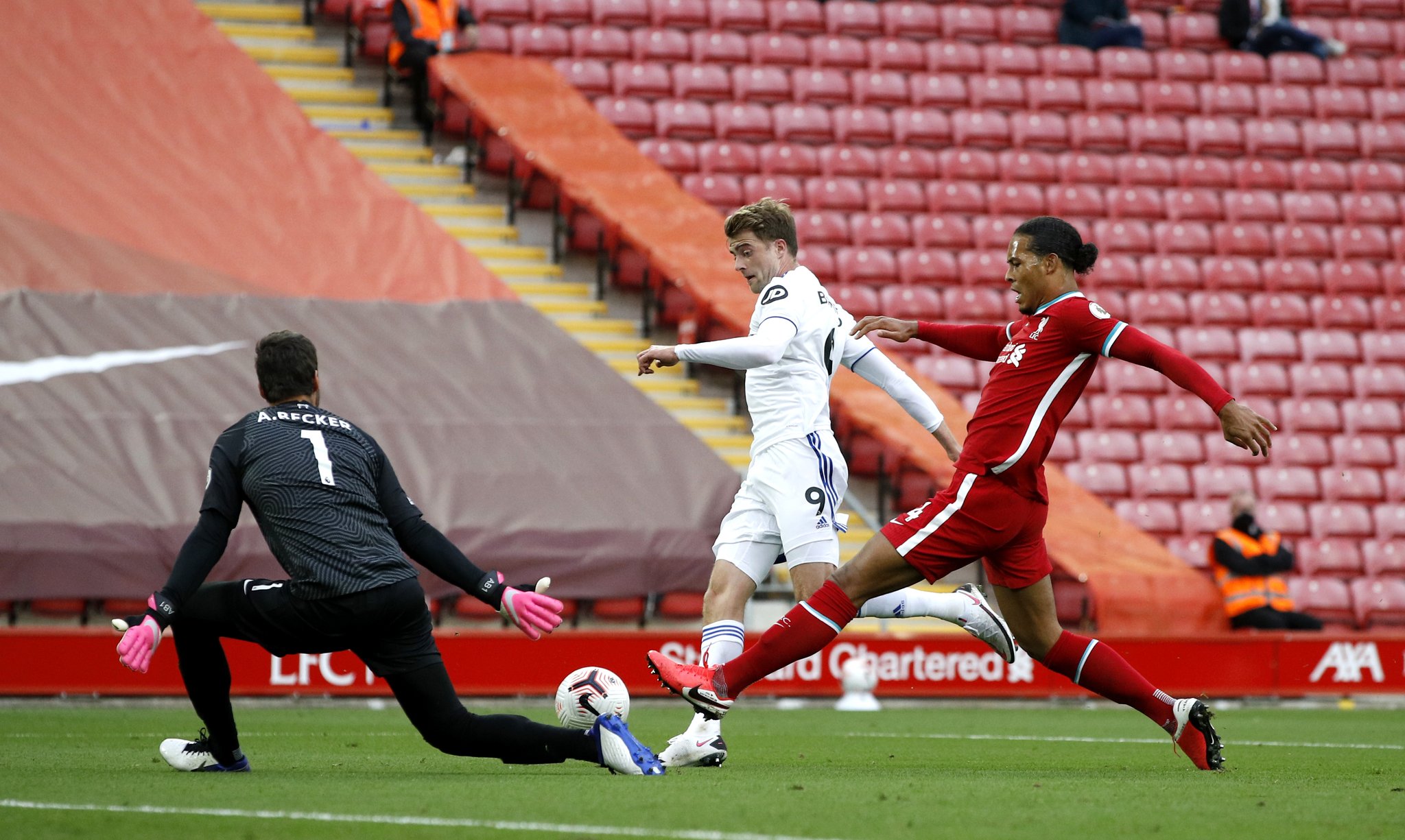 过多参与媒 过多参与媒